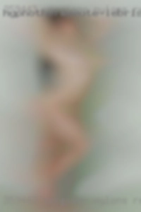 VirgieOr, nylons